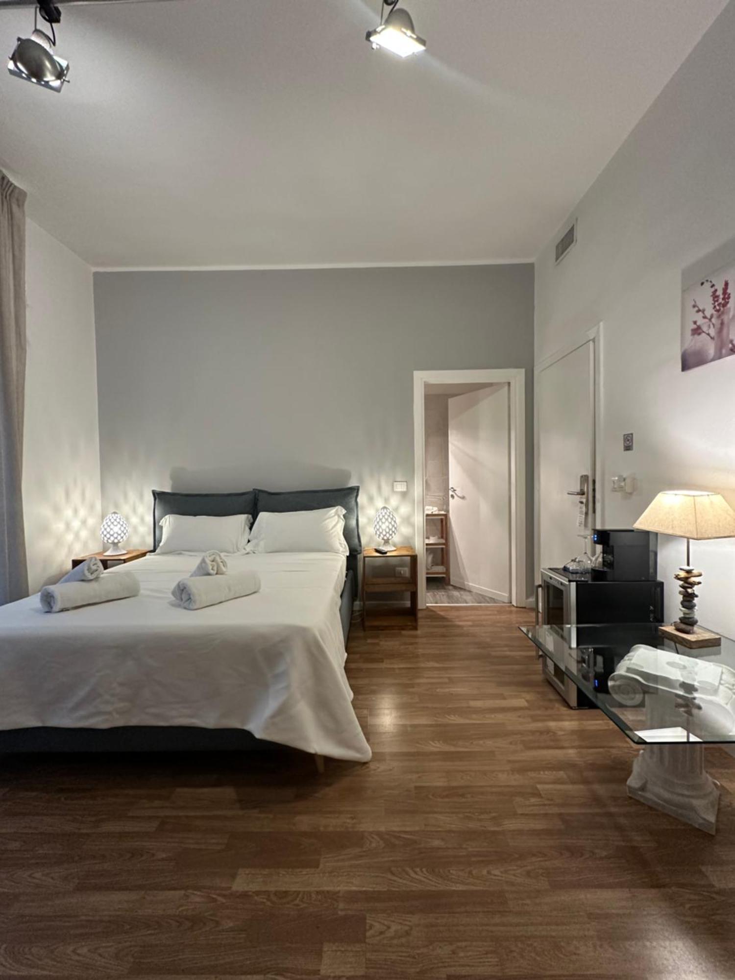 B&B Degli Artisti Suite Lecce Exterior foto